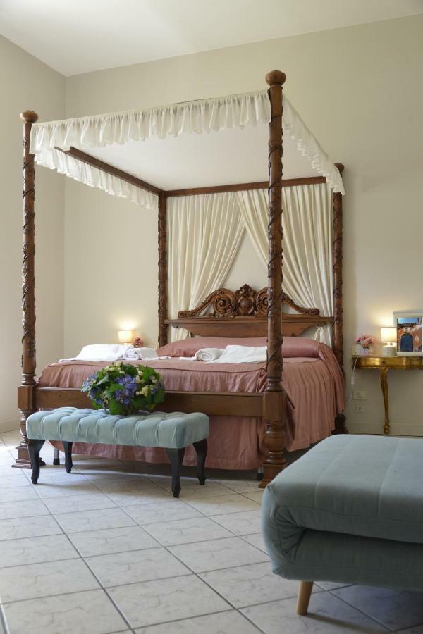 La Passerella Apartment Lucca Ngoại thất bức ảnh