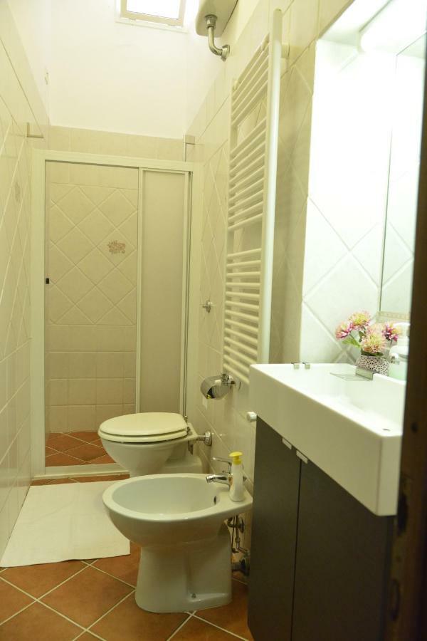 La Passerella Apartment Lucca Ngoại thất bức ảnh